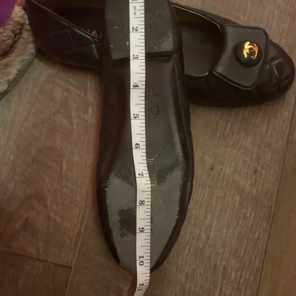 Chanel Black Quilted Leather Loafers, 39.5 - Picture 13 of 13